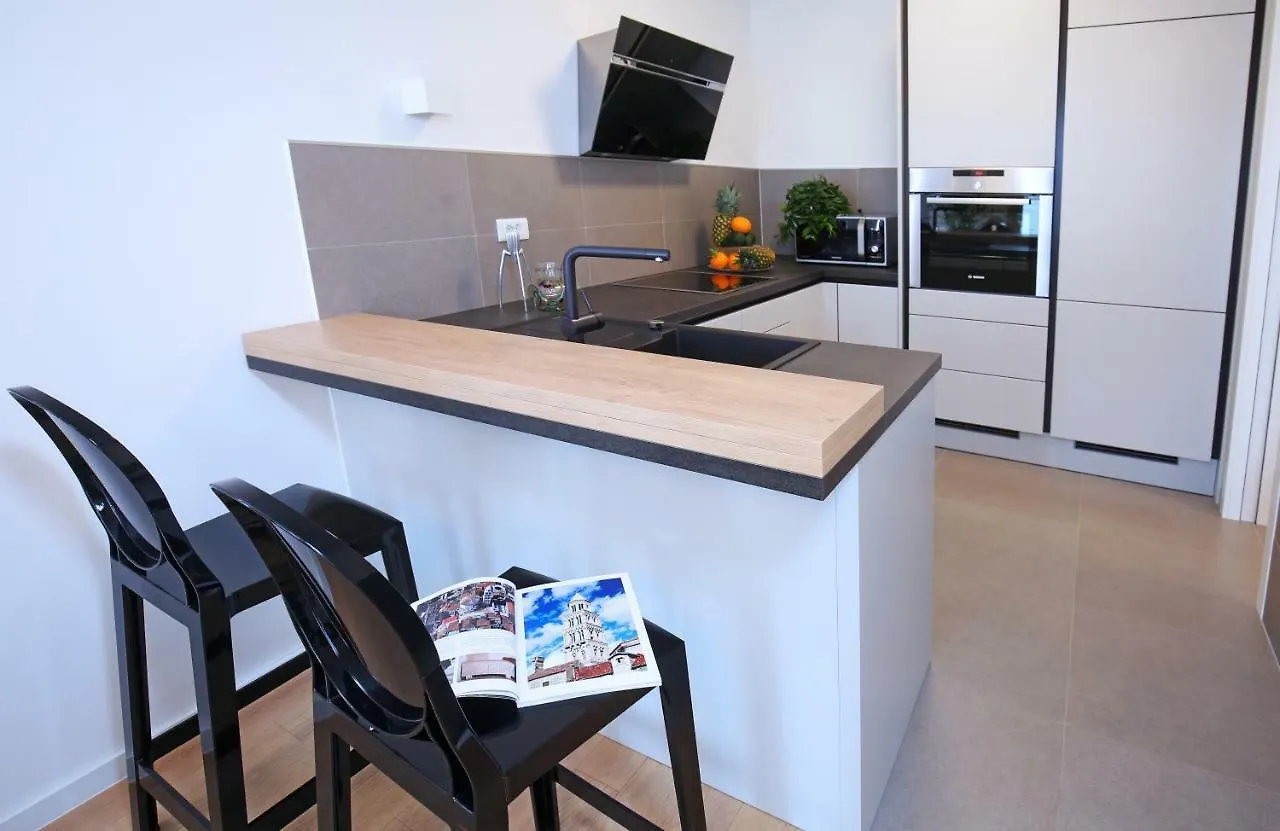 Luxury Apartment Kampanel Сплит